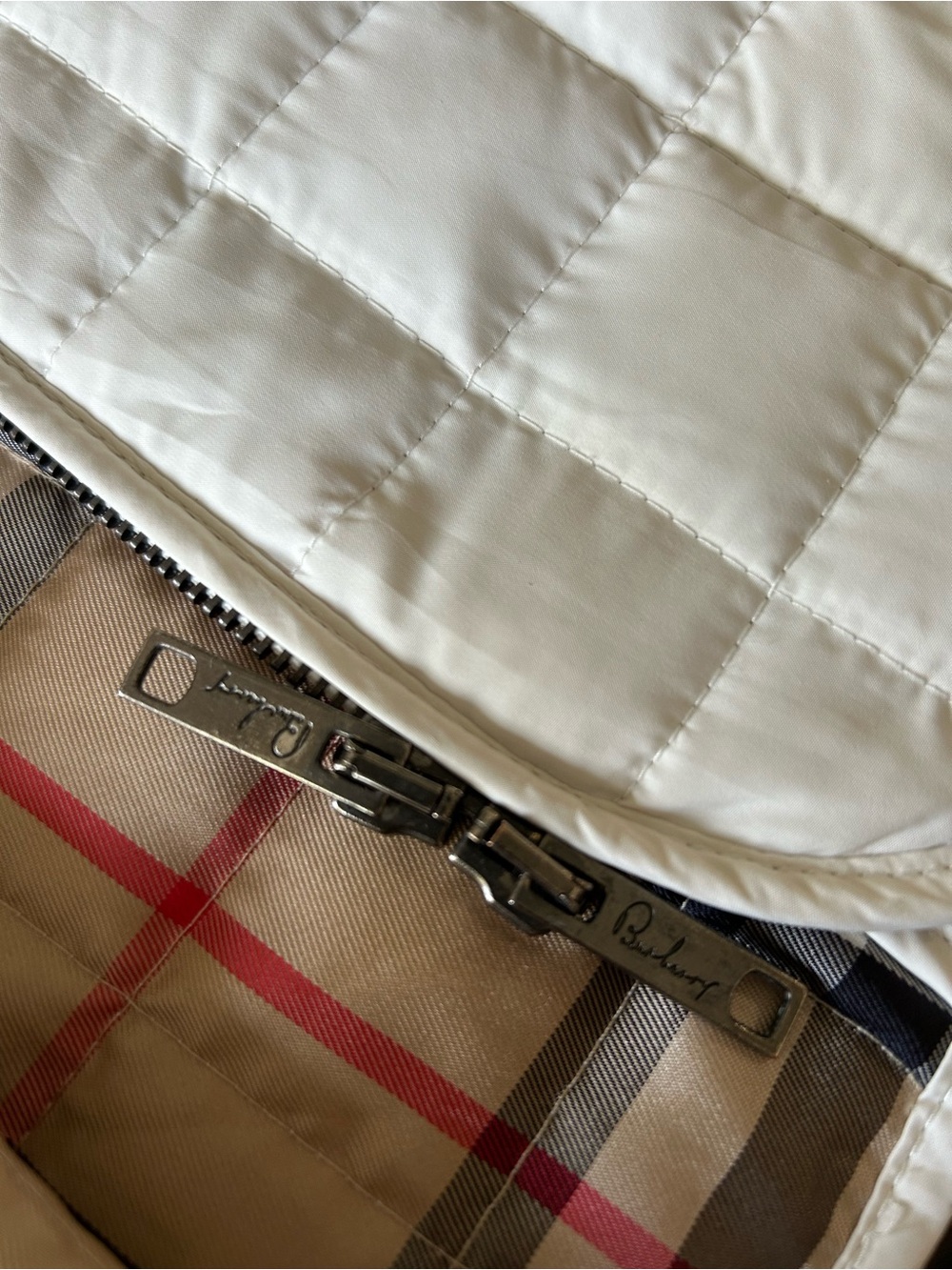 BURBERRY QUILTED NOVA CHECK JACKET SIZE 6 - Picture 9 of 12